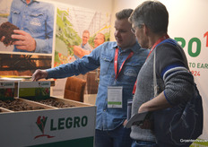 Explanation about substrates at Legro.